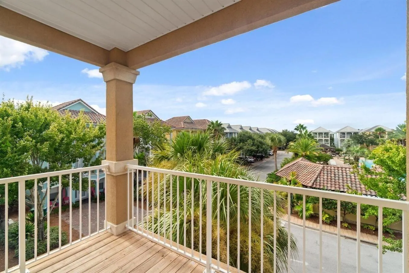 Walk To Beach Resort Pool Recently Renovated Destin 0*,  United States